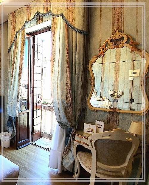 Hotel Carlton On The Grand Canal image 3